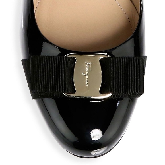 Salvatore Ferragamo Varina Patent Leather Ballet Flats - Picture 2 of 7